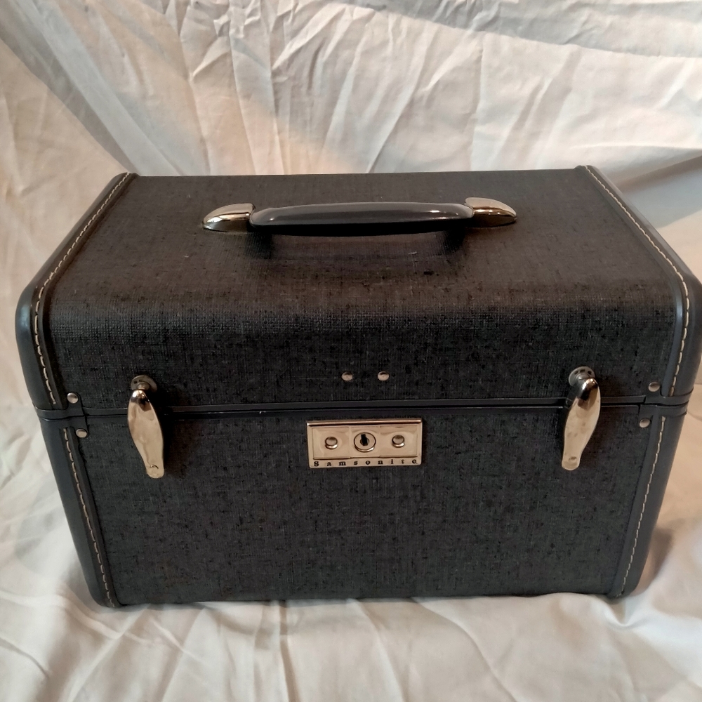 Samsonite Streamlite Makeup Case